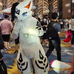 雨晴海辰 的头像